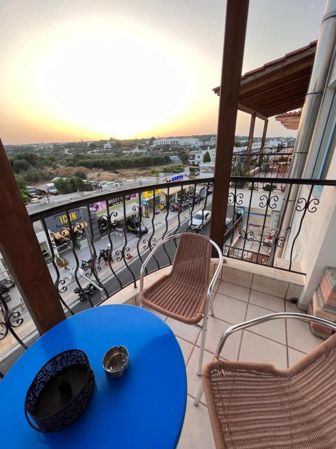 Hersonissos Centre Small Apartment Экстерьер фото